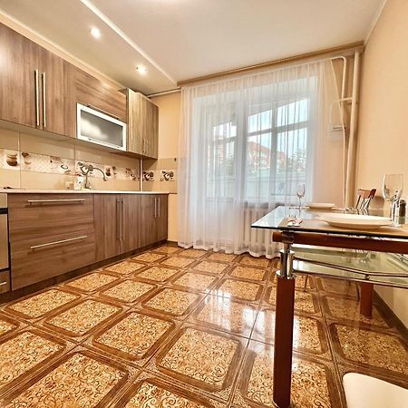 Apartpoltava 100 Квадратних Метрів Затишку В Серці Полтави, Корпусний Парк, Банківський Чек Exterior foto